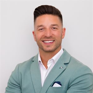 Nicholas Sinay